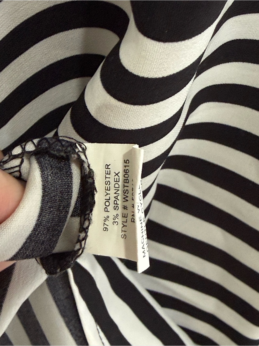 Notations Woman 2X Black & White Striped Button Front Blouse 727 - Picture 7 of 8